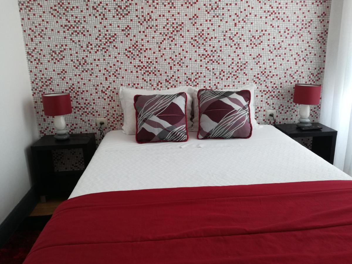Hospedaria 5 Bicas Aveiro Exteriör bild