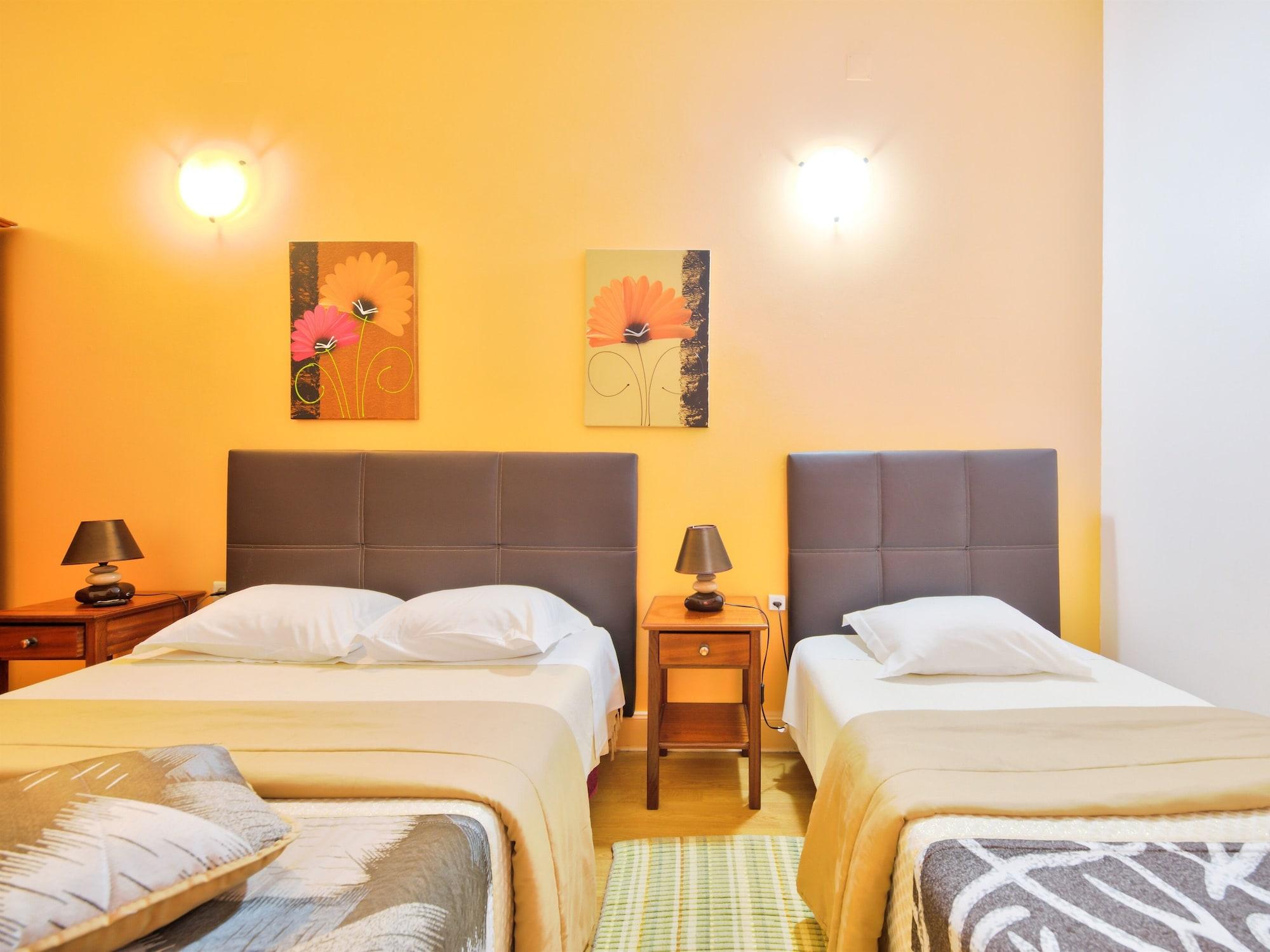 Hospedaria 5 Bicas Aveiro Exteriör bild