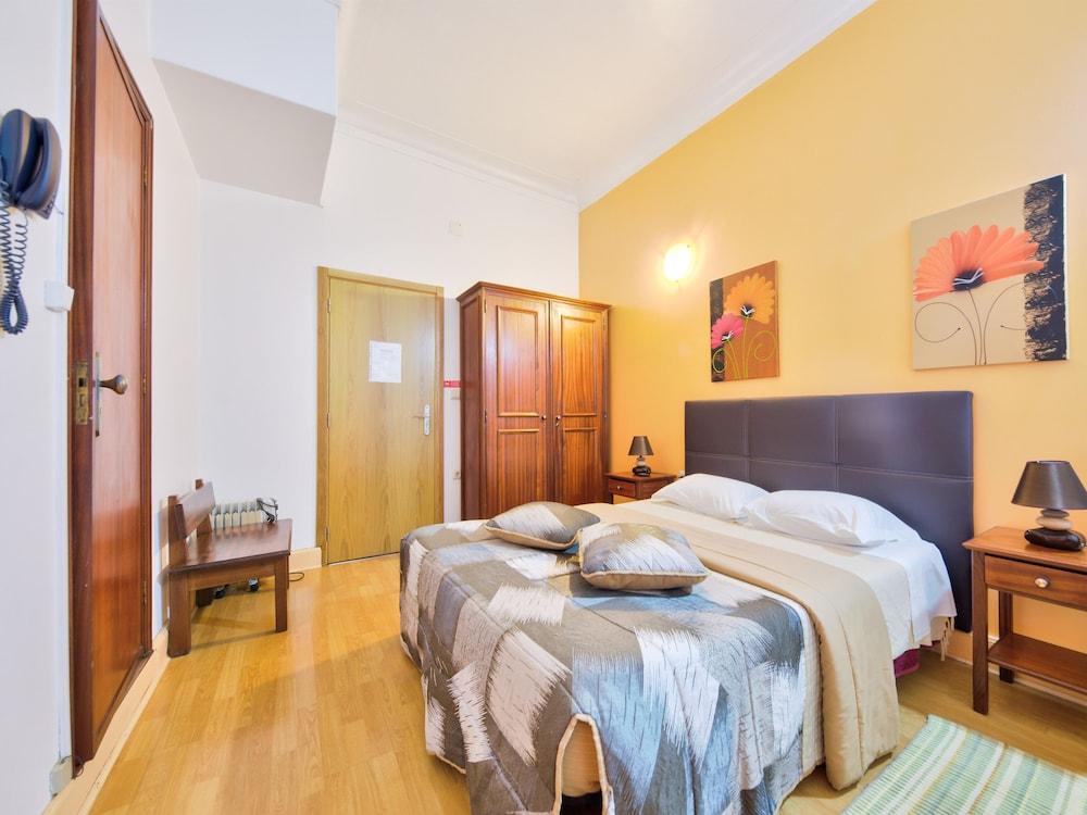 Hospedaria 5 Bicas Aveiro Exteriör bild