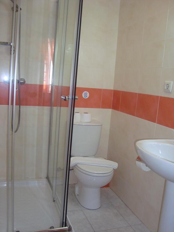 Hospedaria 5 Bicas Aveiro Exteriör bild